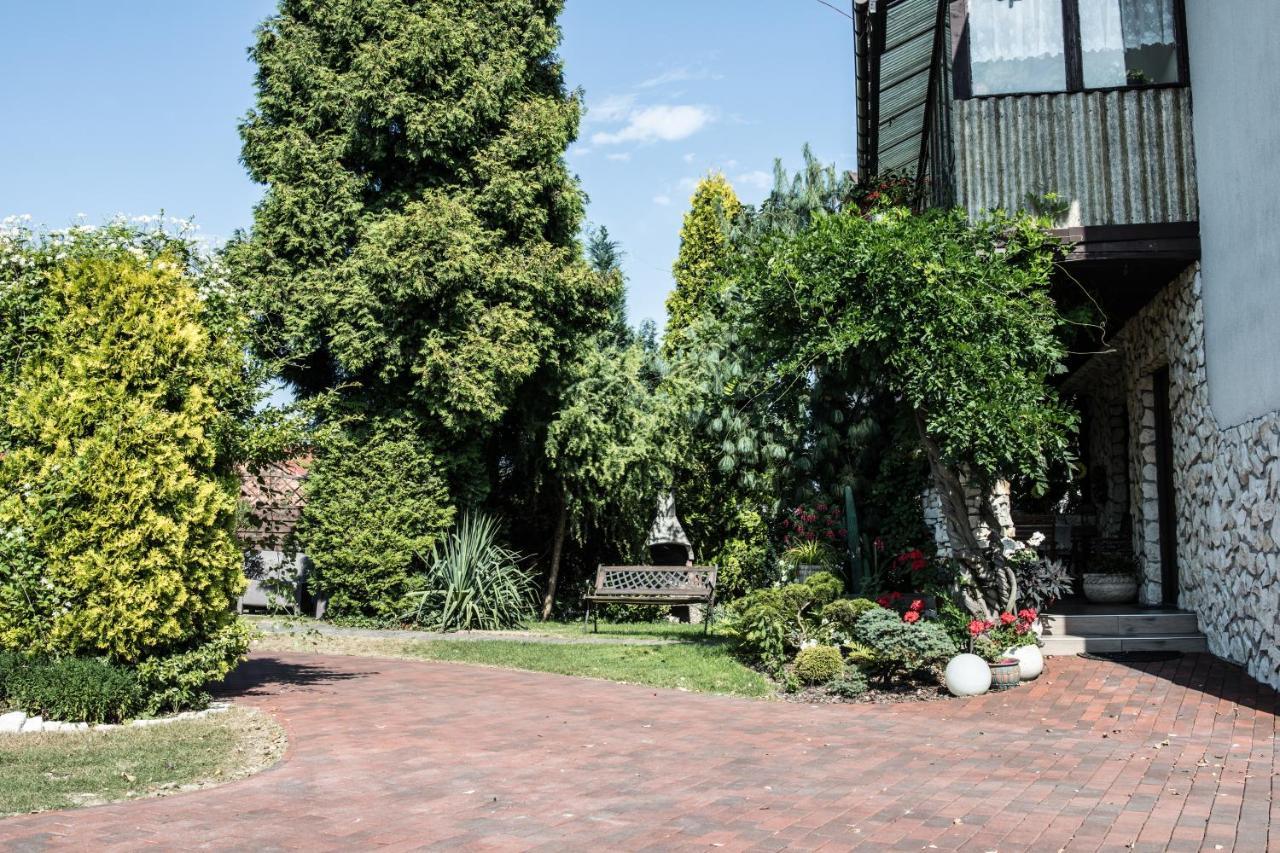 Apartamenty Na Kasztelanskiej Spytkowice  Exteriör bild